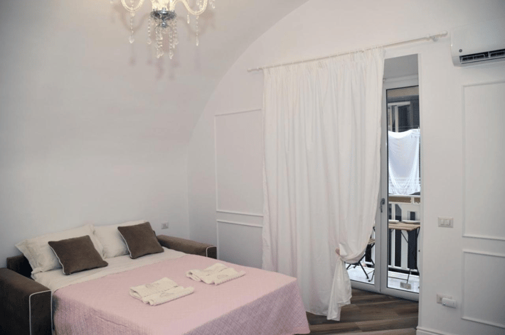 Donn'Anna Naples