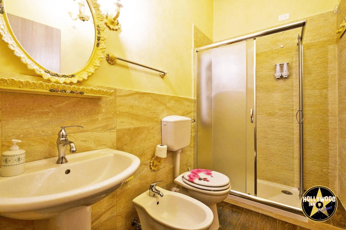 Hollywood Inn Palermo