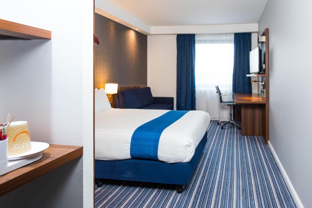 Holiday Inn Express Tamworth