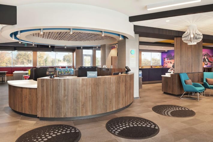 Tru by Hilton Milwaukee Brookfield