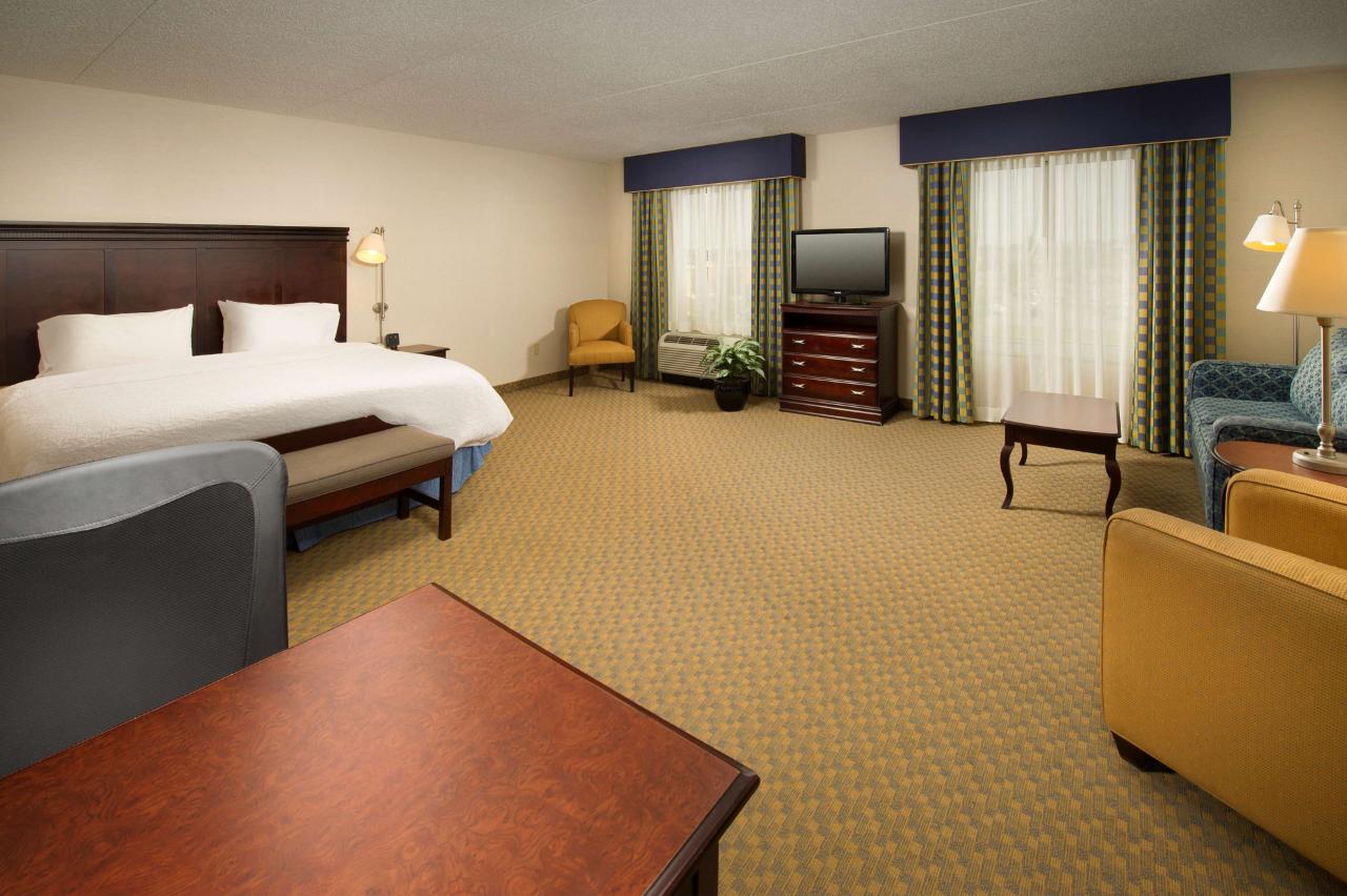 Hampton Inn Syracuse Clay