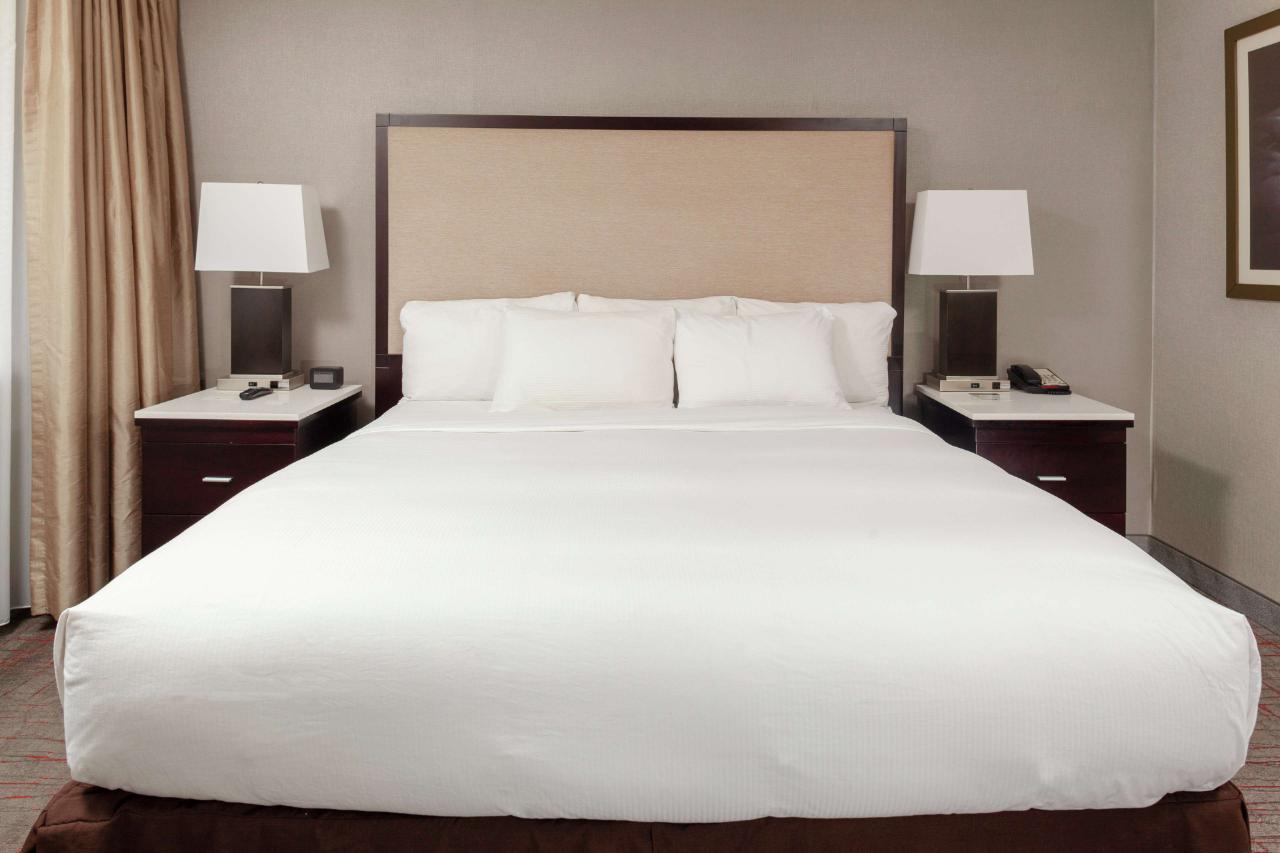 DoubleTree Suites by Hilton Dayton/Miamisburg