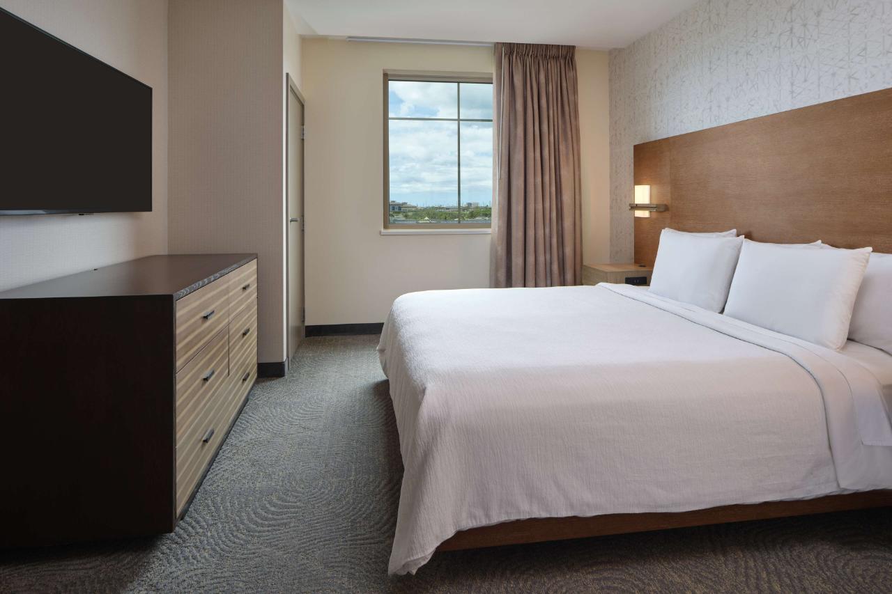 Embassy Suites by Hilton Oahu Kapolei