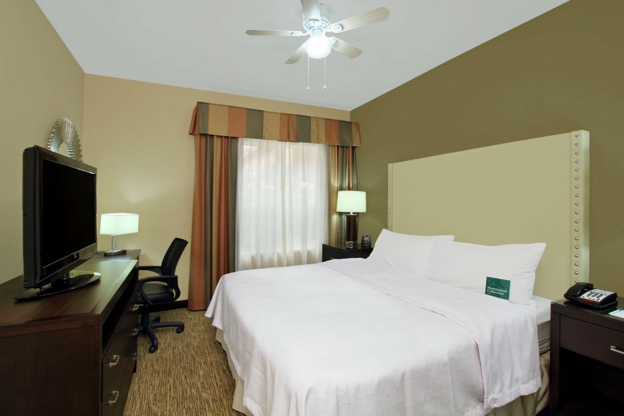 Homewood Suites by Hilton Houston-Woodlands