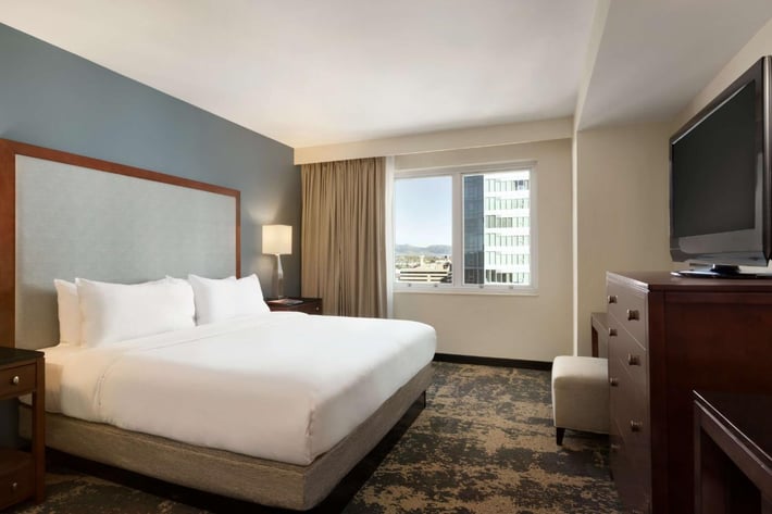 Embassy Suites by Hilton Denver Downtown Convention Center