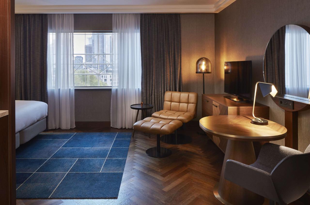 Hilton Frankfurt City Centre