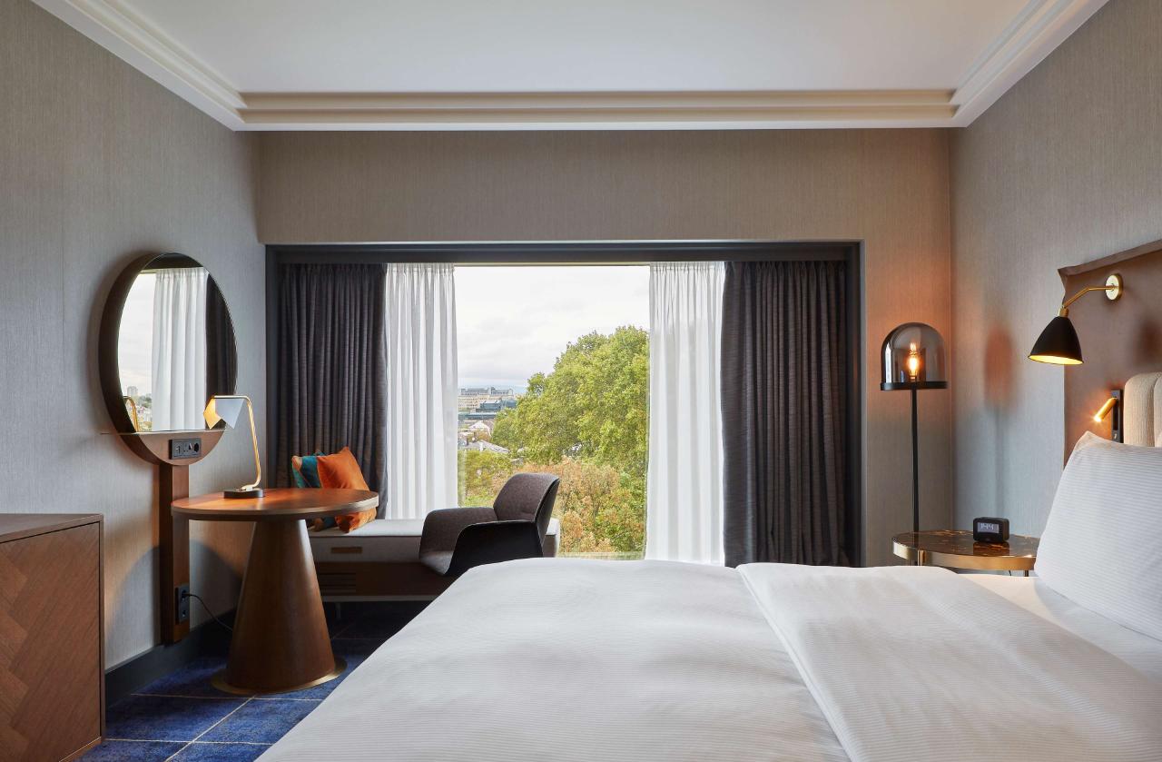 Hilton Frankfurt City Centre