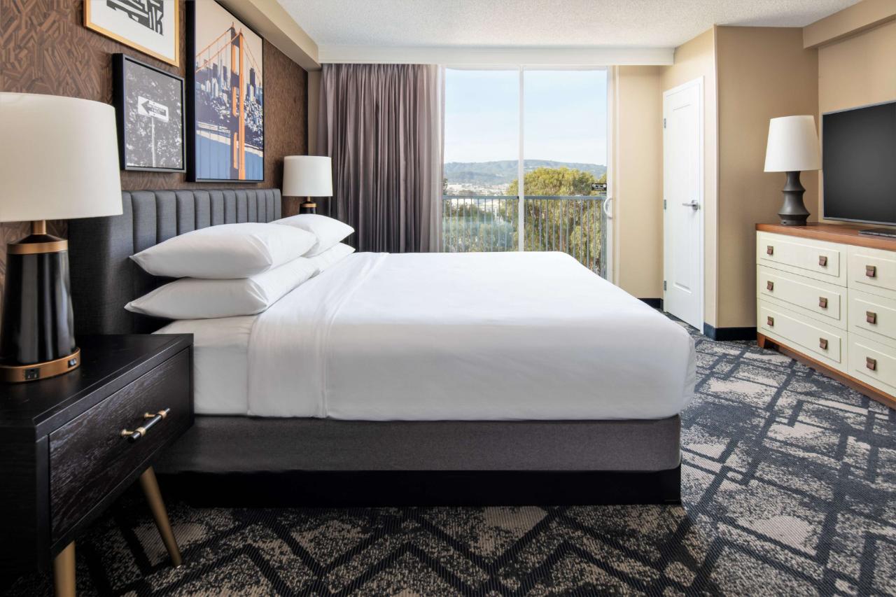 Embassy Suites by Hilton San Francisco Airport