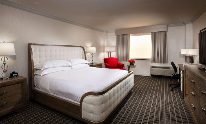 Hilton Chicago / Northbrook
