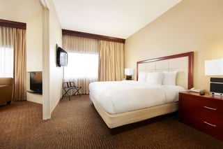 DoubleTree Suites by Hilton Cincinnati-Blue Ash