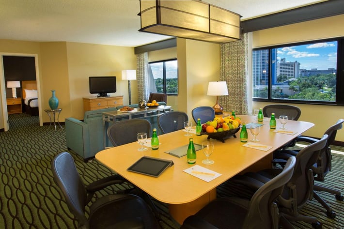 DoubleTree Suites by Hilton Orlando - Disney Springs Area