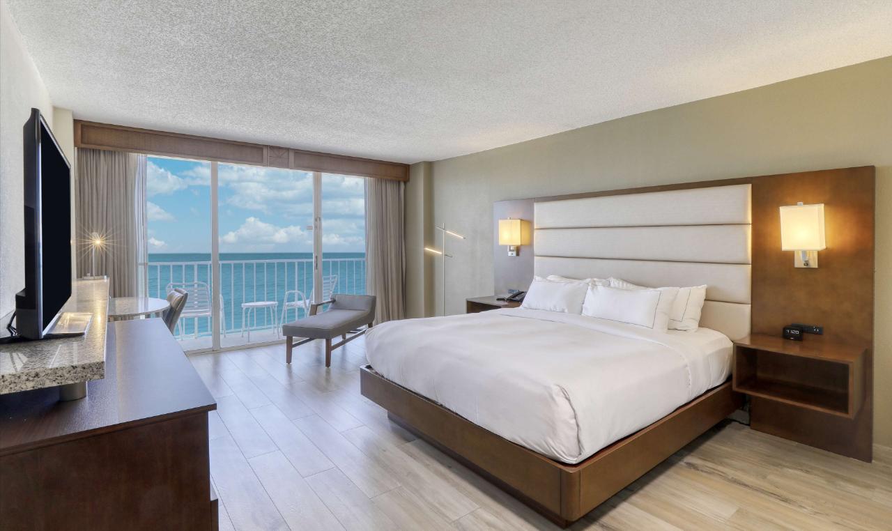 DoubleTree Beach Resort by Hilton Tampa Bay - N. Redington Bc