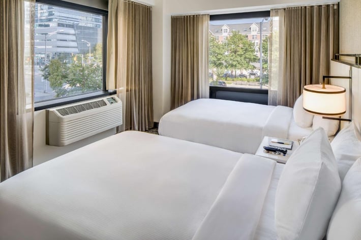 DoubleTree by Hilton Jersey City