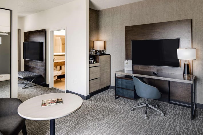 DoubleTree by Hilton Jersey City
