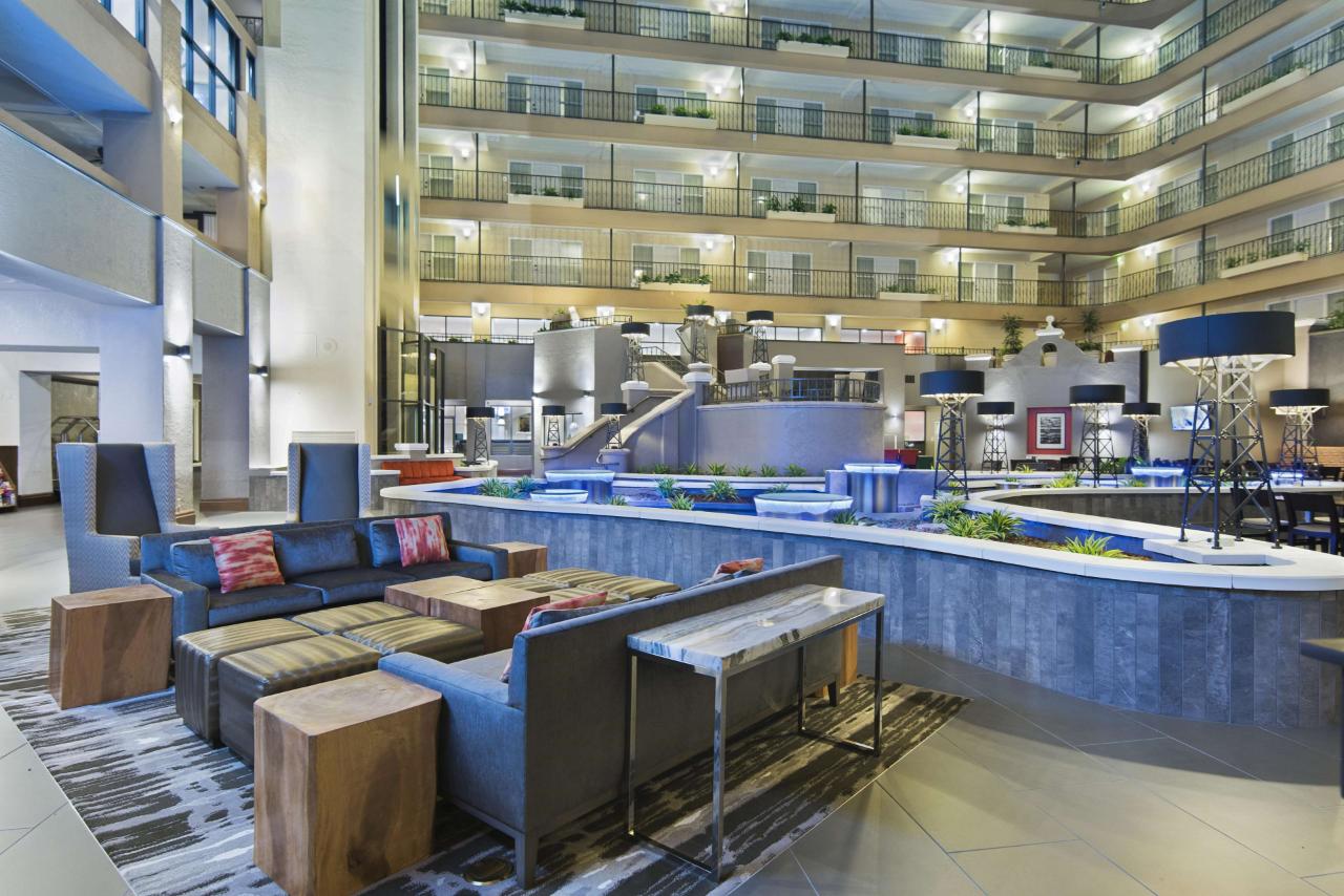Embassy Suites by Hilton Los Angeles Downey