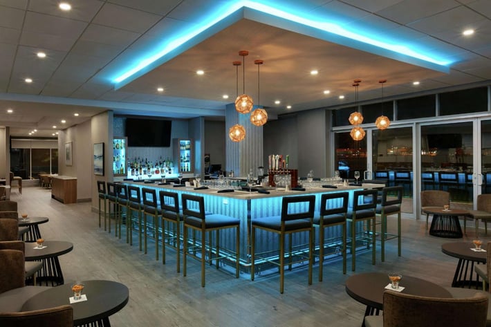 Embassy Suites by Hilton Montreal Airport