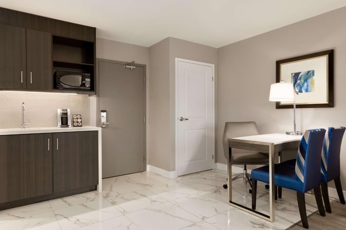 Embassy Suites by Hilton Toronto Airport