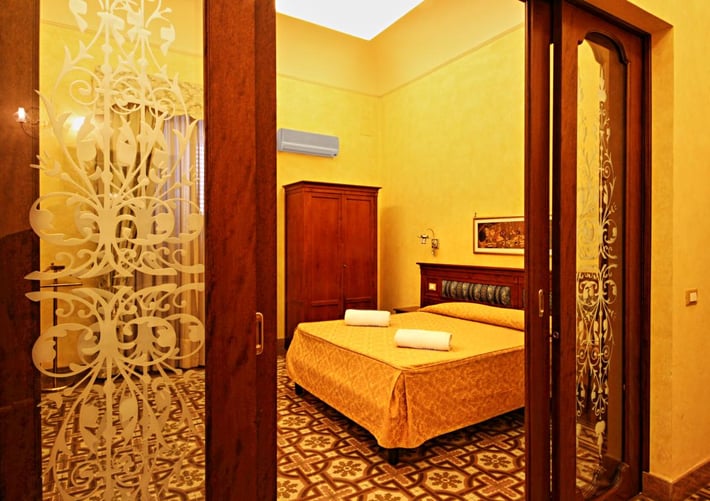 Hotel Tonic