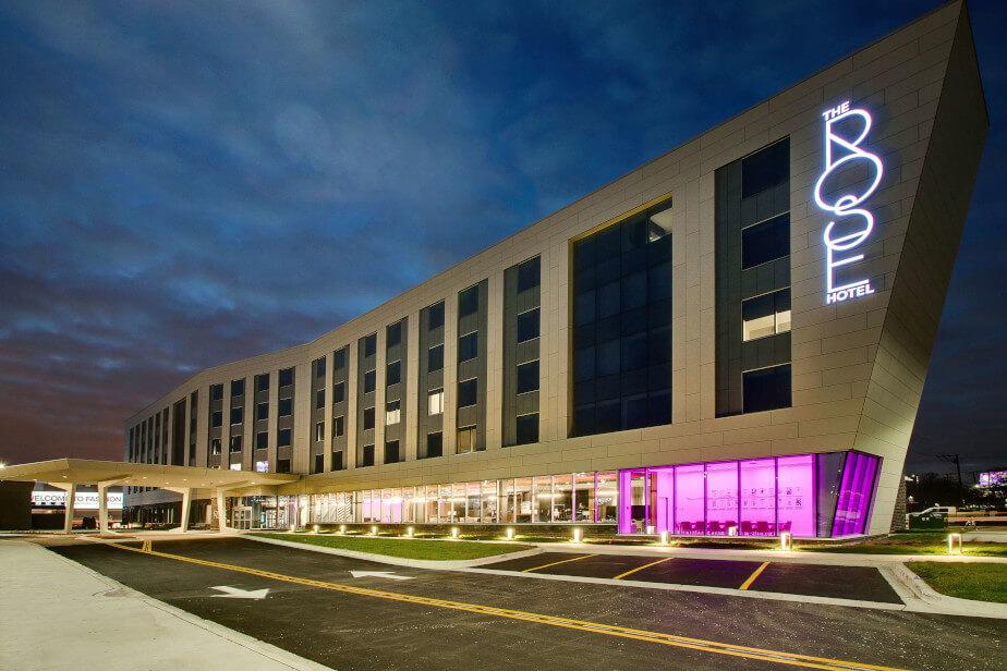 The Rose Hotel Chicago O'Hare, Tapestry Collection by Hilton