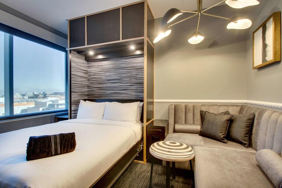 The Rose Hotel Chicago O'Hare, Tapestry Collection by Hilton