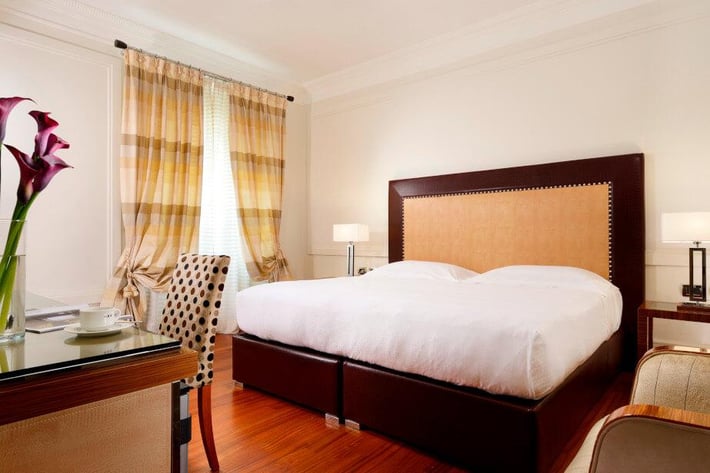 UNA HOTELS Decò Roma