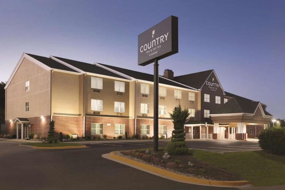 Country Inn & Suites by Radisson, Washington, D.C. East