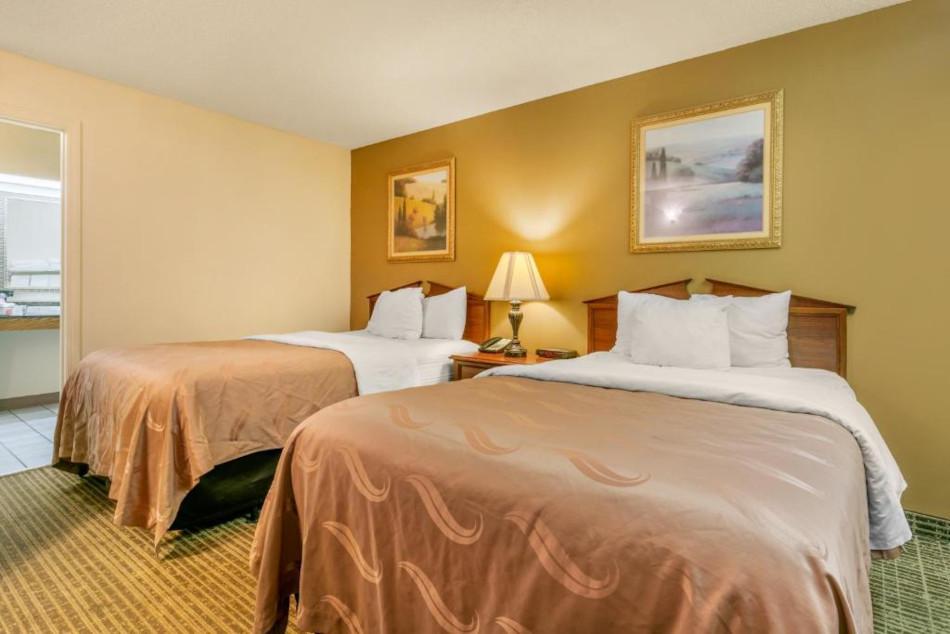 Quality Inn Johnson City I-26