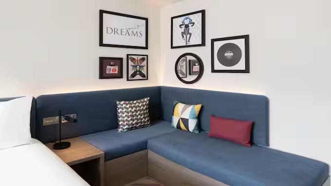 Hampton by Hilton London City