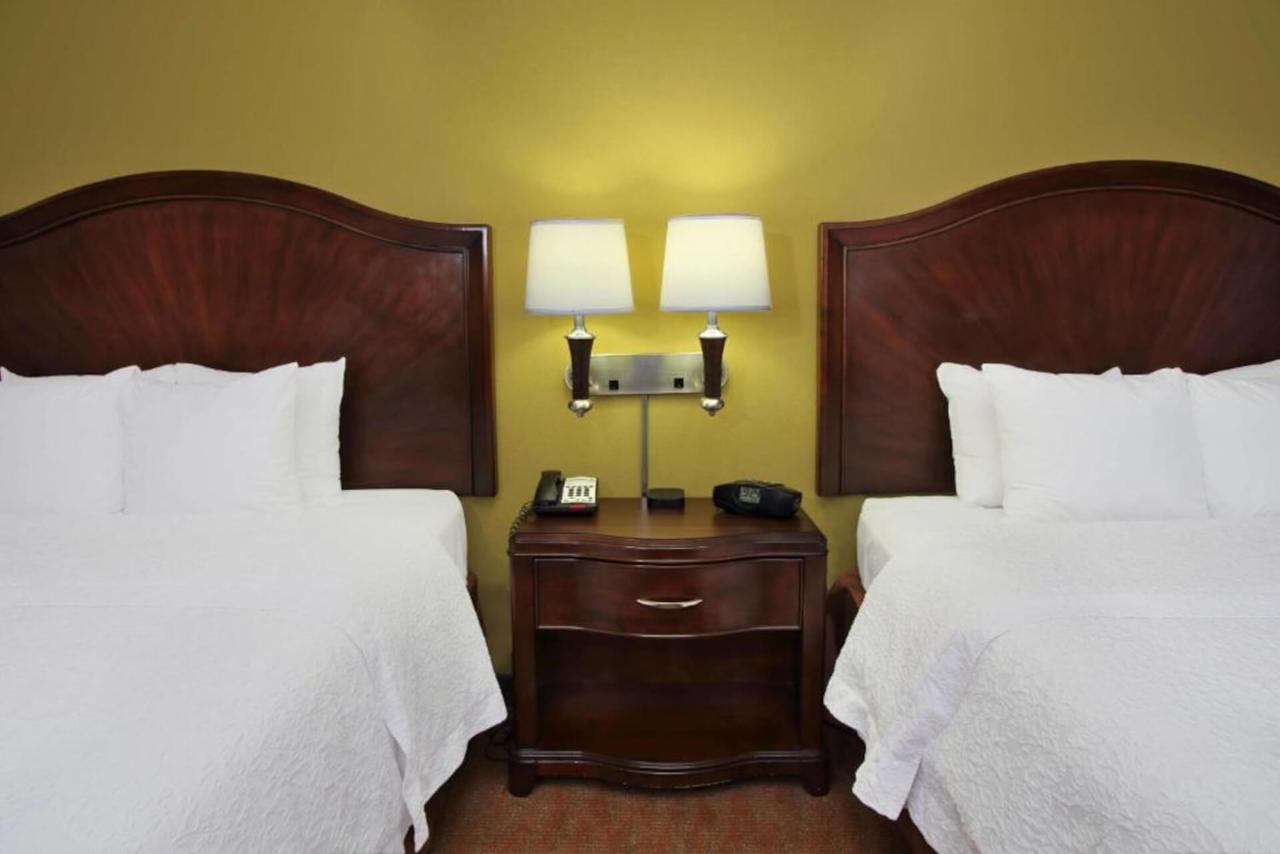 Hampton Inn & Suites Conroe - I-45 North
