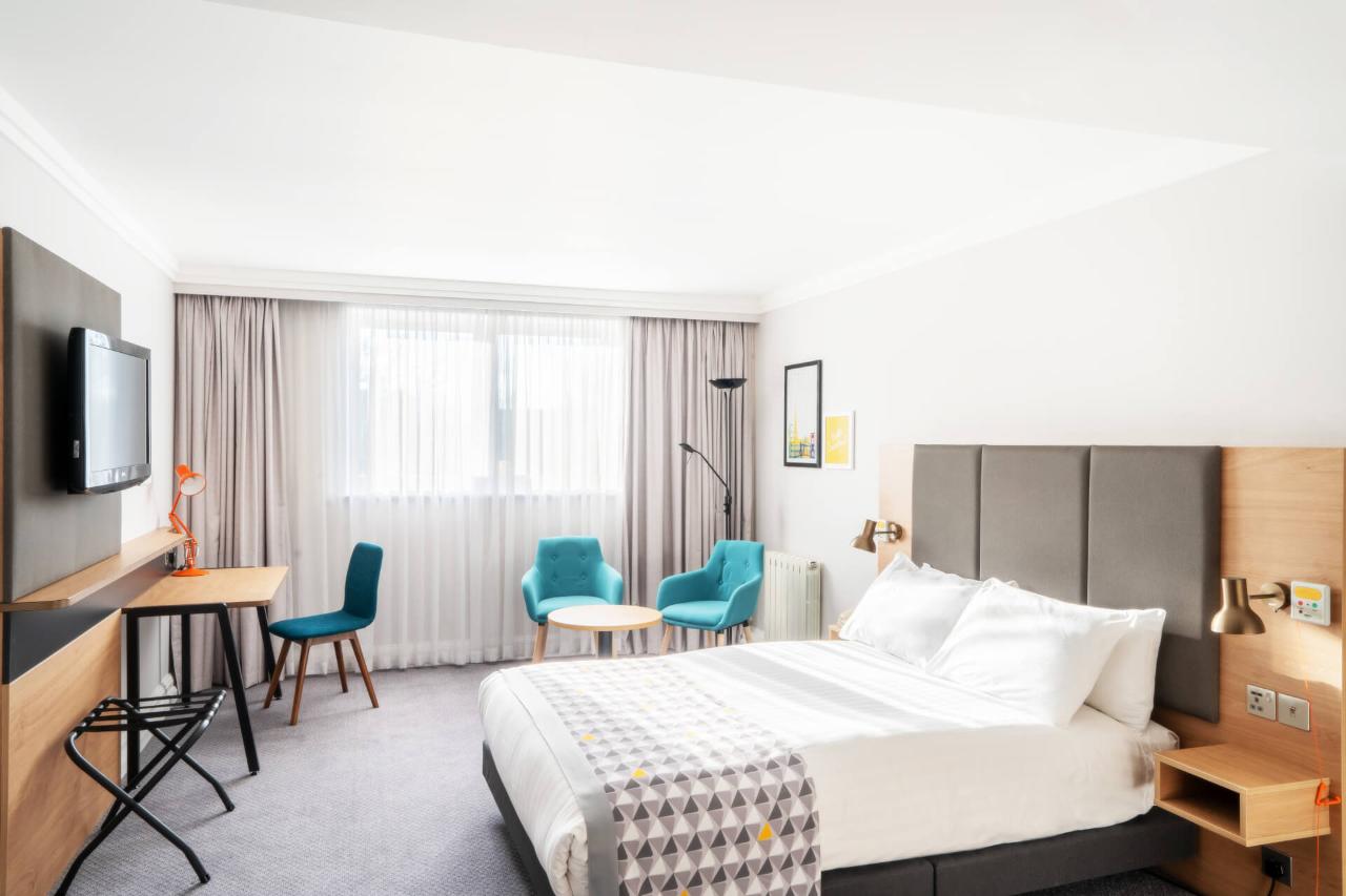 Holiday Inn Hemel Hempstead M1J8