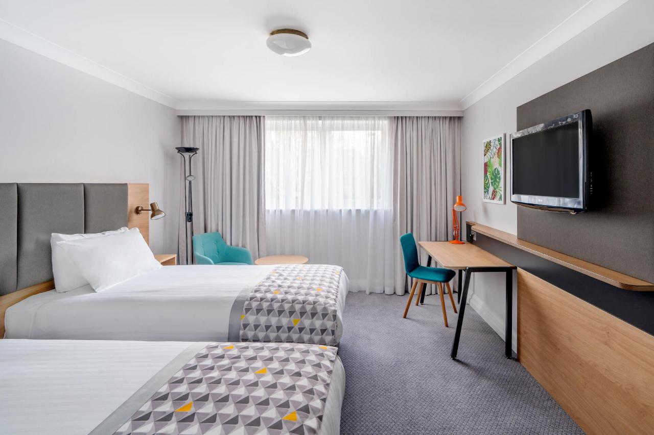Holiday Inn Hemel Hempstead M1J8