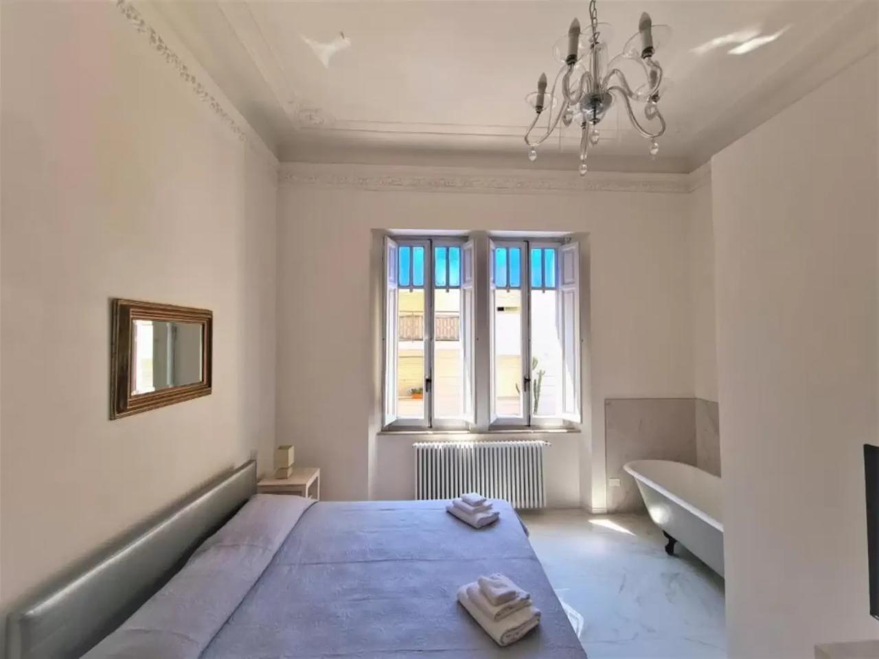 Allegra Viareggio