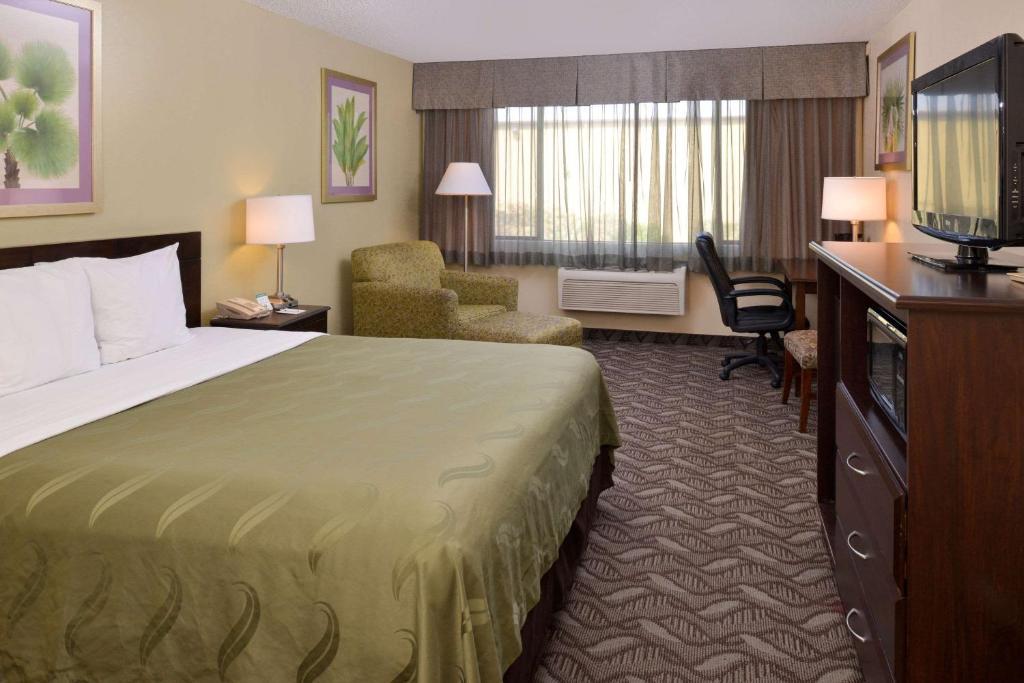 Quality Inn & Suites Montebello - Los Angeles