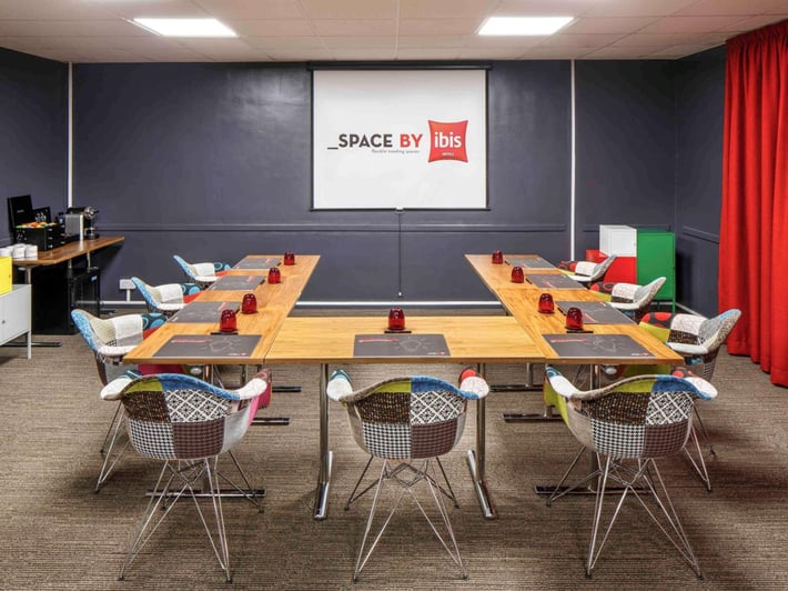 ibis London Luton Airport