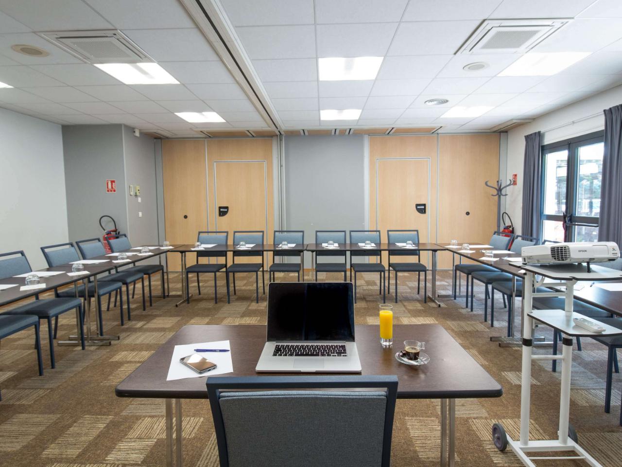 ibis Brignoles Provence Verte