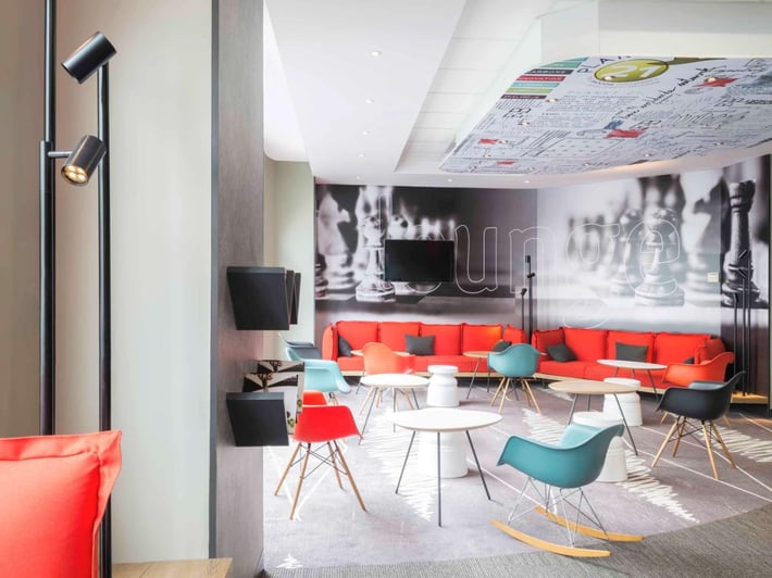 ibis Nantes Centre Tour Bretagne