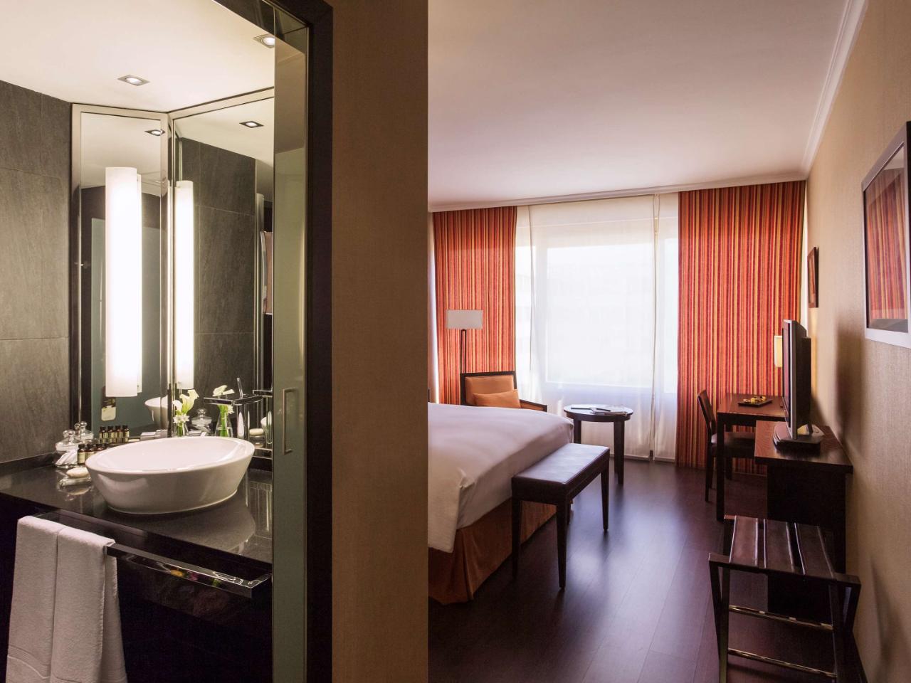 Pullman Madrid Airport & Feria