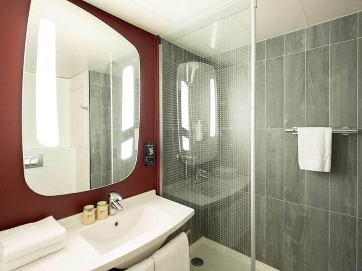ibis Paris Gare de Lyon Ledru Rollin 12ème
