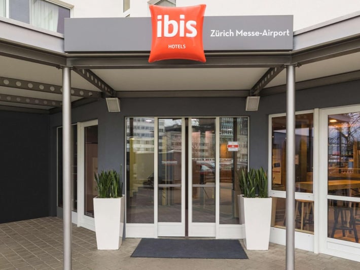 ibis Zurich Messe Airport