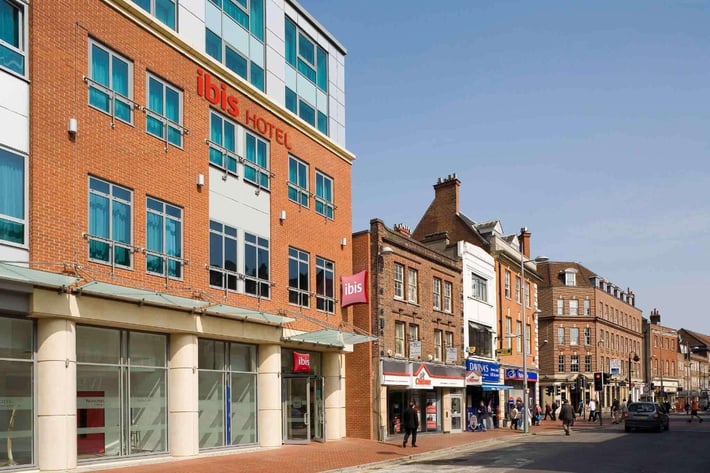 ibis Reading Centre