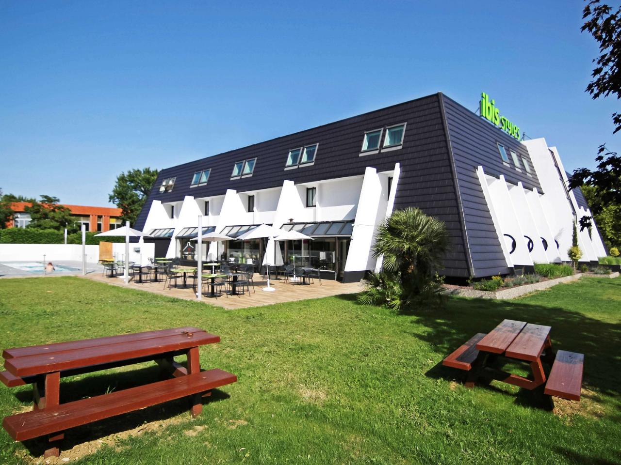 ibis Styles Toulouse Labège