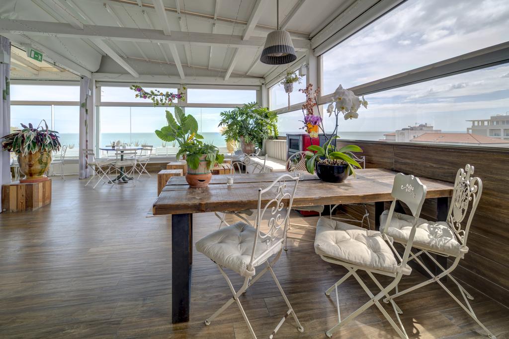 Hotel Select Suites & Spa Riccione