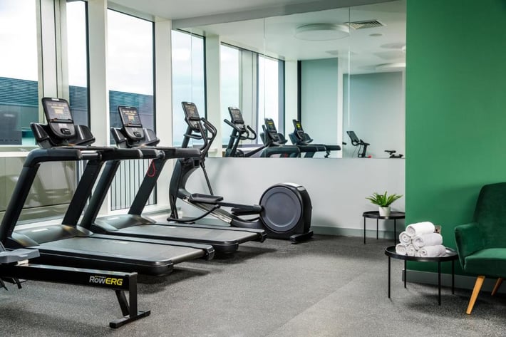 Holiday Inn Manchester Airport