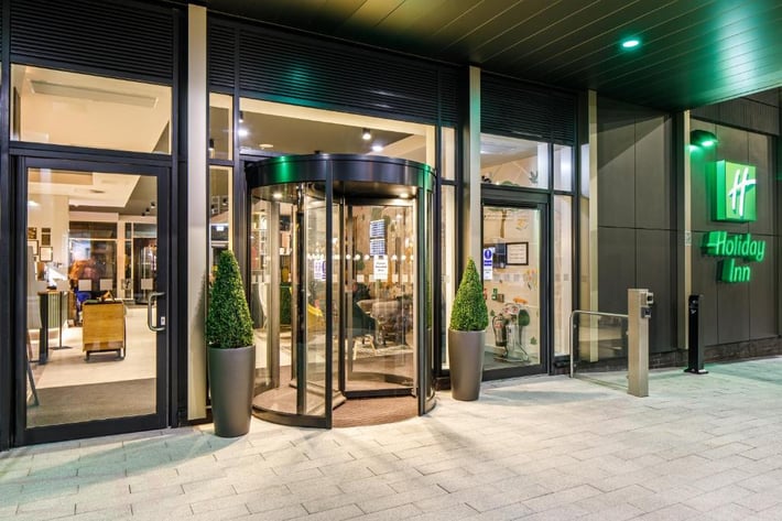 Holiday Inn Manchester Airport