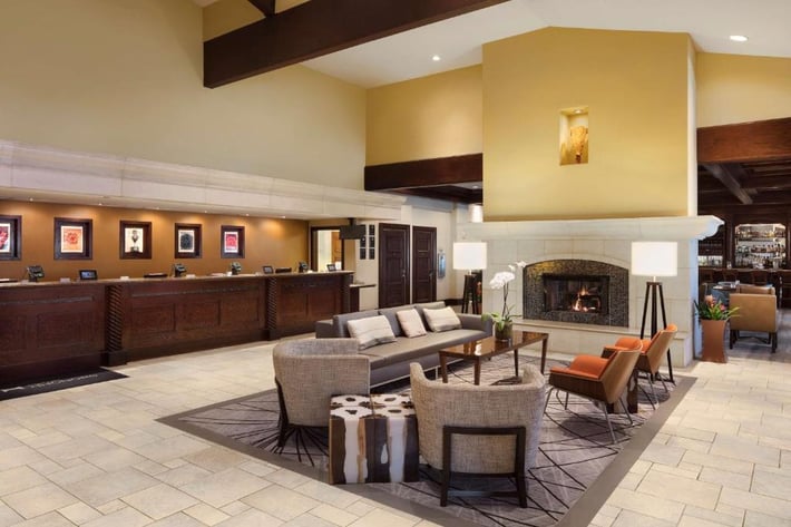 DoubleTree by Hilton Ontario Airport