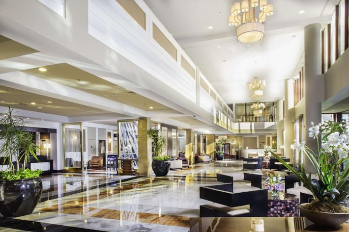 Laguardia Plaza Hotel