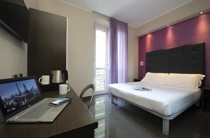 Hotel Five