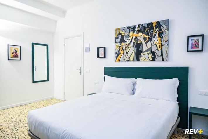 Lia Art Hotel