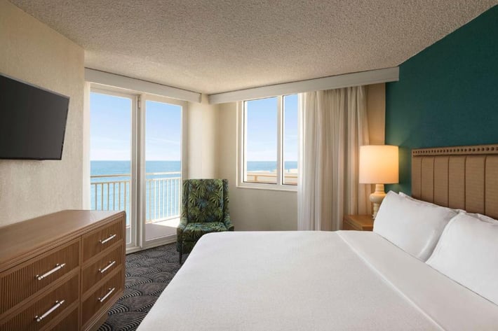 Embassy Suites by Hilton Deerfield Beach Resort & Spa