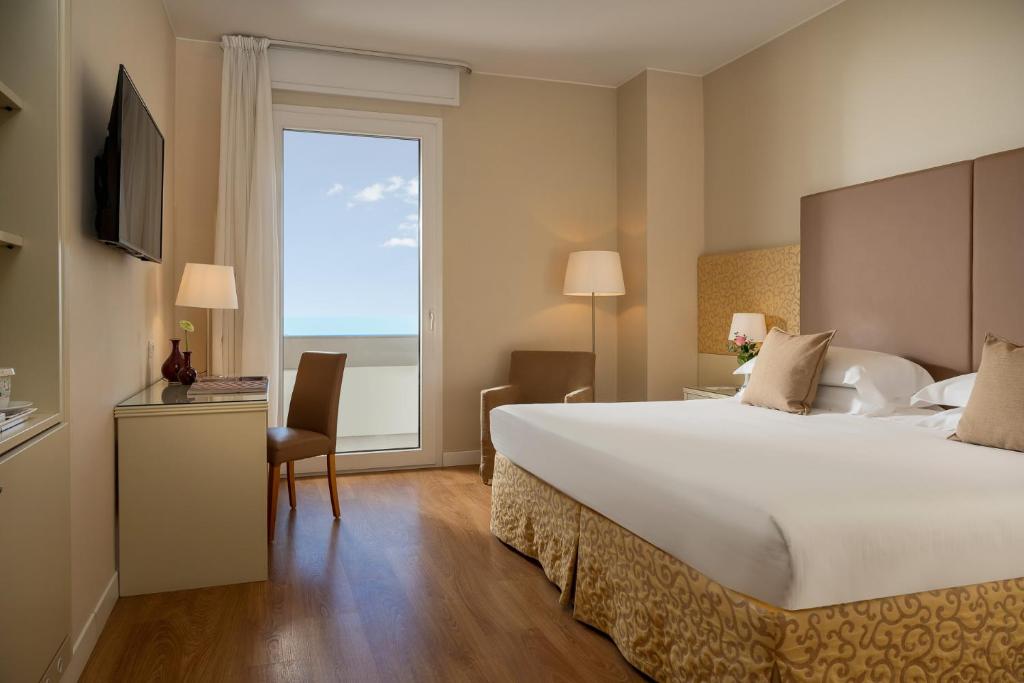 National Hotel